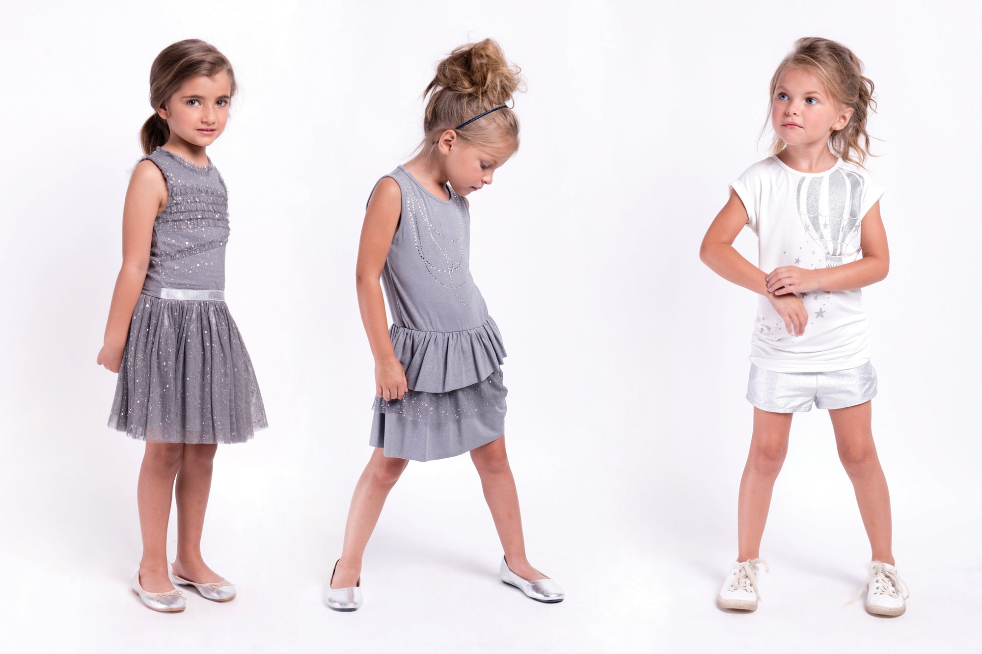 Charcoal Grey Stretch Woven Low Rise Mini Skirt | PrettyLittleThing KSA