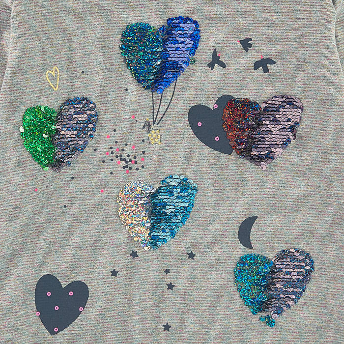 A top in glittery marl jersey highlighted with a sparkling collar. Long sleeves and rounded bottom. Catimini signature label on the back.